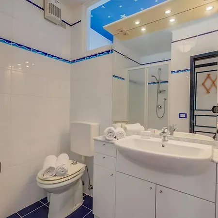 Il Bijou Di Rossella - Front - Happy Apartamento Alassio