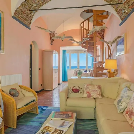 Appartement Il Bijou Di Rossella - Beach Front Duplex with Balcony - Happy Rentals *