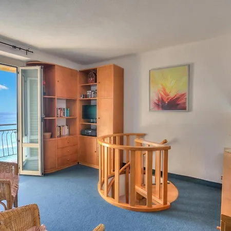 Il Bijou Di Rossella - Beach Front Duplex with Balcony - Happy Rentals Appartement