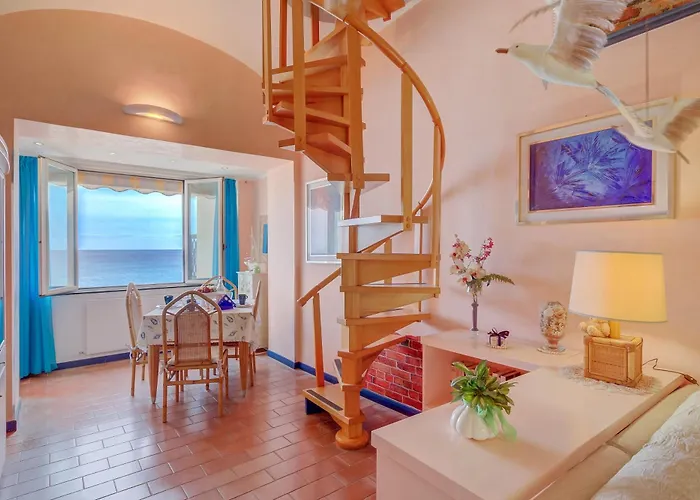 Ala - Il Bijou Di Rossella - Front- Happy