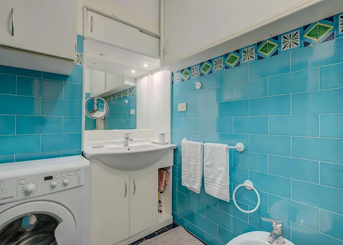 Appartement Ala - Il Bijou Di Rossella - Front- Happy *